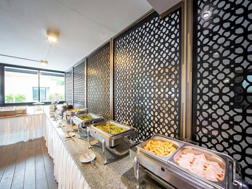 Grand Nai Harn Suites Rawai エクステリア 写真