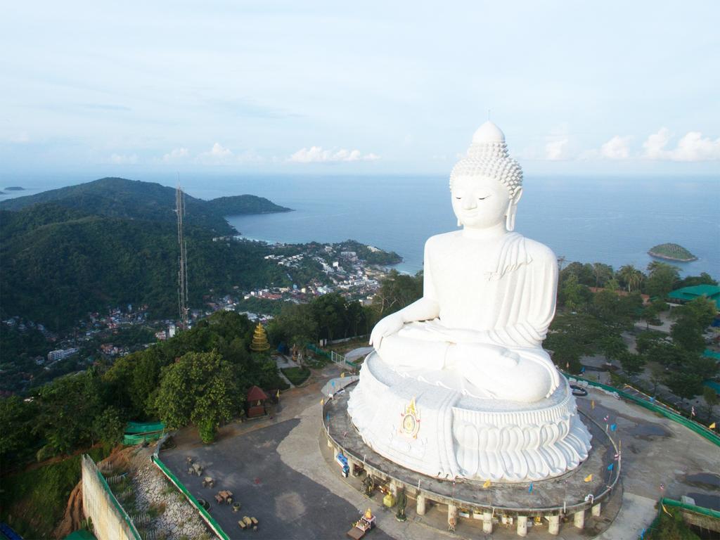 Grand Nai Harn Suites Rawai エクステリア 写真