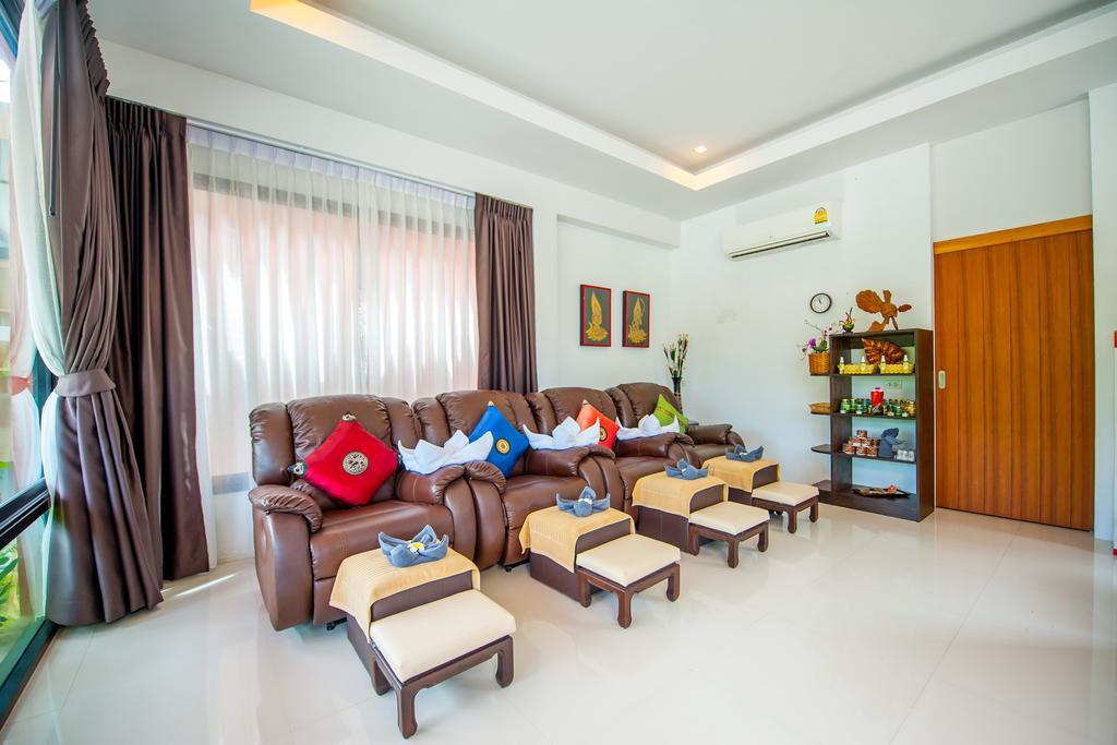 Grand Nai Harn Suites Rawai エクステリア 写真