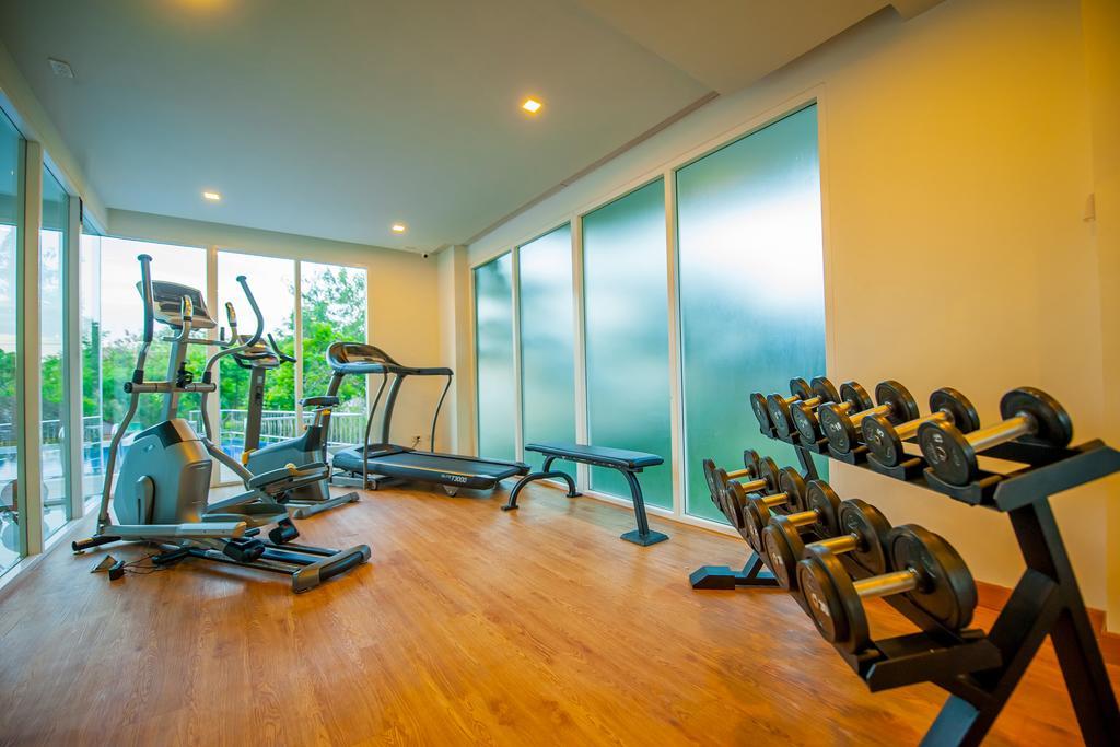 Grand Nai Harn Suites Rawai エクステリア 写真