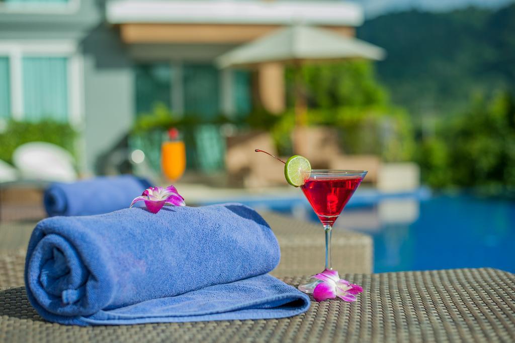 Grand Nai Harn Suites Rawai エクステリア 写真